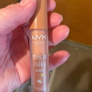 NYX This Is Milky Gloss Lip Gloss - Nude Brown